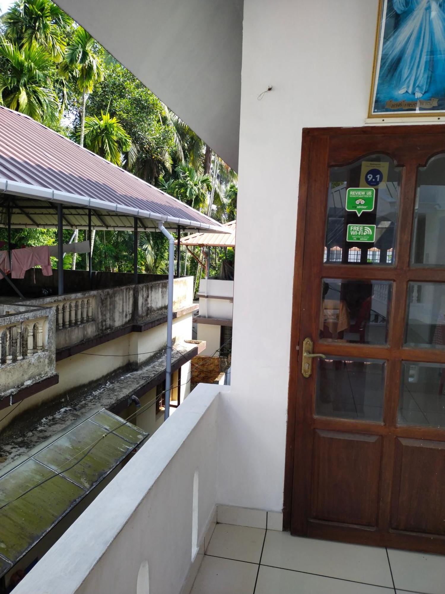 Greenview Homestay Kochi Exterior foto